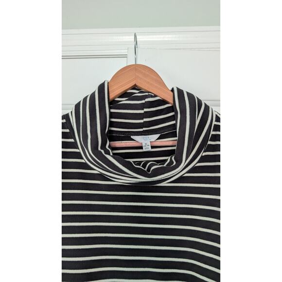Time and Tru Black and White Striped Soft Fleece Cowl Neck Shirt - Picture 3 of 8